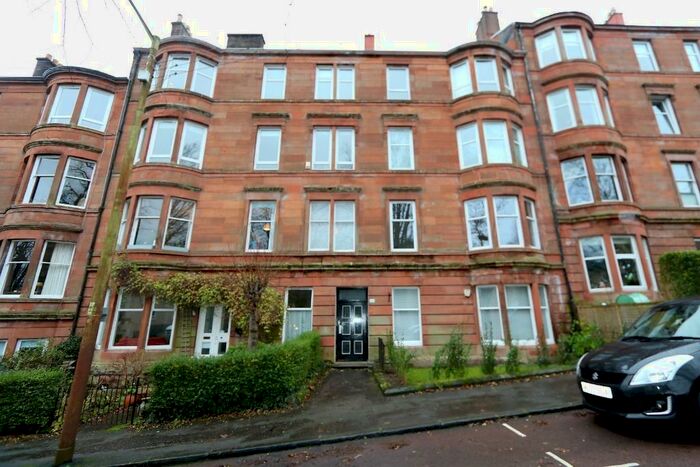 3 Bedroom Flat To Rent In Fergus Drive, Glasgow, G20