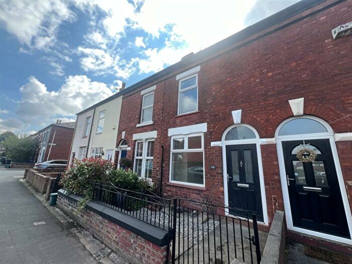 2 Bedroom House To Rent In Chatham Street, Stockport, SK3