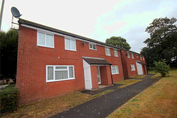 1 Bedroom Studio To Rent In Willow Drive, Ringwood BH24