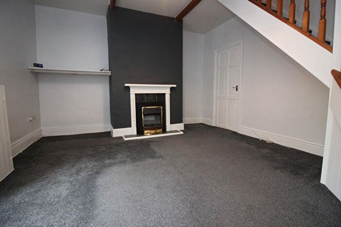 2 Bedroom Property To Rent In Reservoir Street, Darwen, BB3
