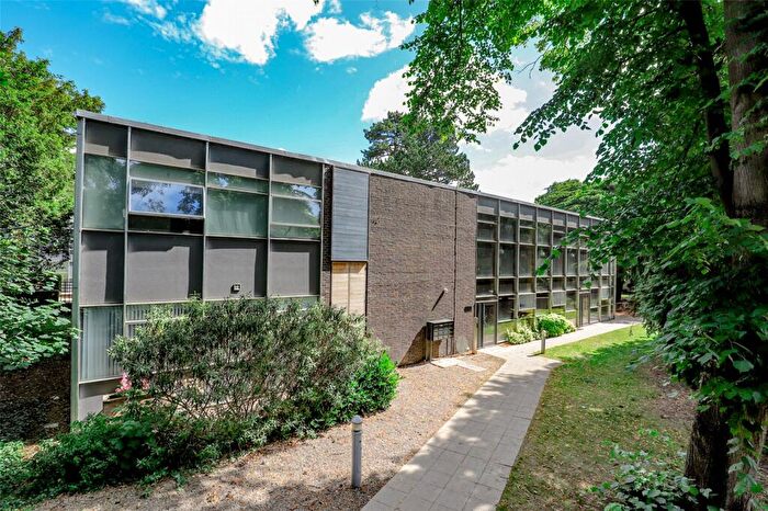 Studio For Sale In Nellis Hall, Newsom Place, St. Albans, Hertfordshire, AL1
