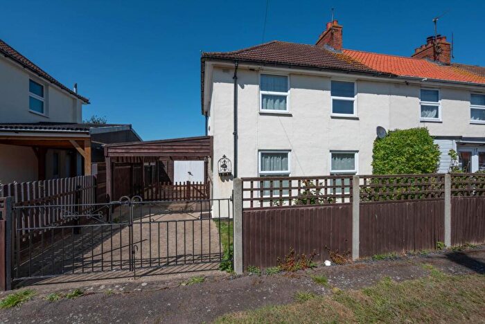 3 Bedroom Semi Detached House For Sale In Hyde Place, Aylesham, CT3