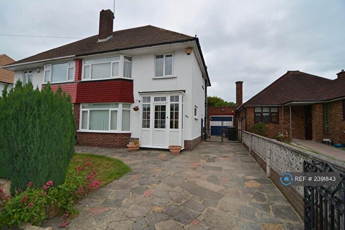3 Bedroom Semi-Detached House To Rent In Kynaston Road, Orpington, BR5