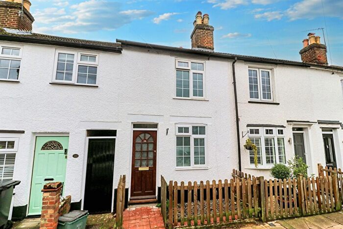 2 Bedroom Terraced House To Rent In Boundary Road, AL1