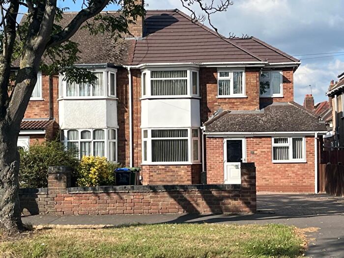 6 Bedroom Semi-Detached House To Rent In Grosvenor Road, Leamington Spa, CV31