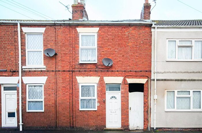 2 Bedroom Terraced House For Sale In Alma Street, Withernsea, HU19