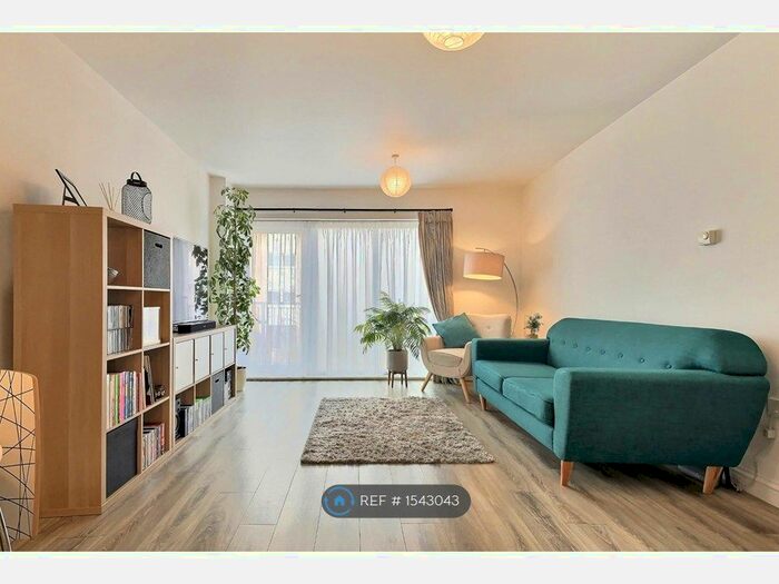 1 Bedroom Flat To Rent In Woodall Court, Croydon, CR0