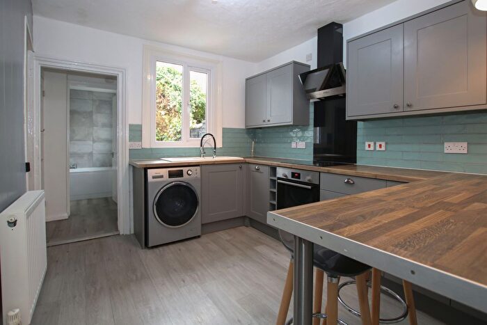 2 Bedroom End Of Terrace House To Rent In Melton Close, Newmarket, CB8