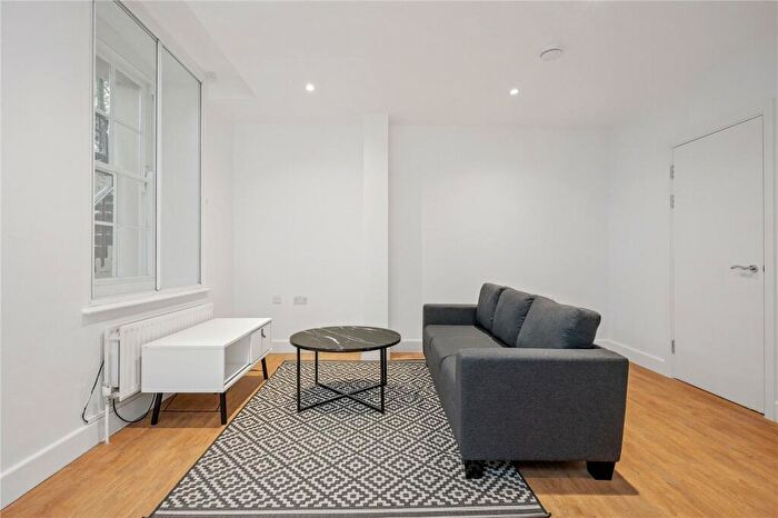 1 Bedroom Apartment To Rent In St Mark's Apartments, City Road, London, EC1V