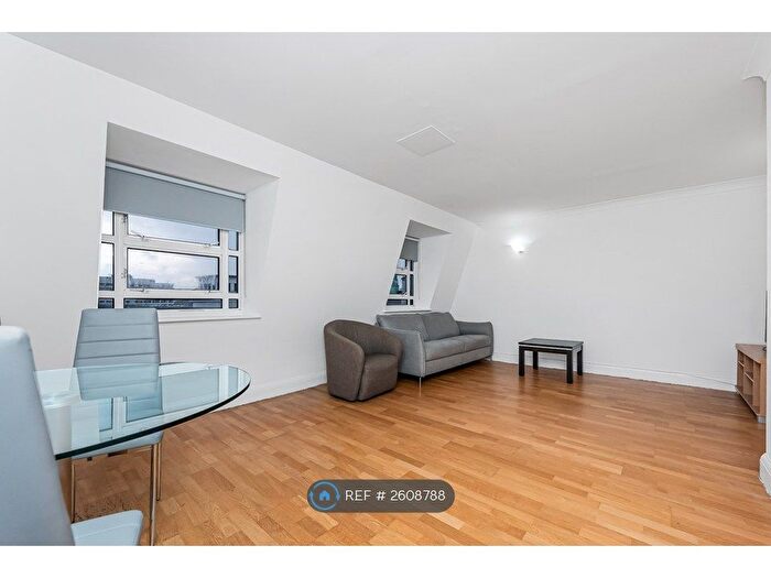 2 Bedroom Flat To Rent In Chicheley Street, London, SE1