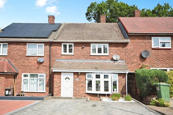 3 Bedroom Terraced House For Sale In Sedgefield Crescent, Romford, RM3