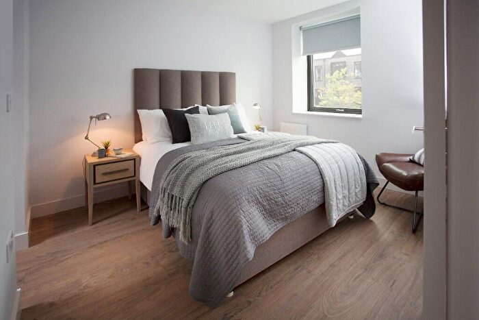 1 Bedroom Apartment To Rent In Cotton Field Wharf, New Union Street, Manchester, M4