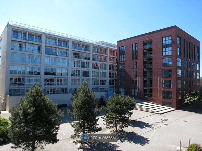 1 Bedroom Flat To Rent In Skypark Road, Bristol, BS3