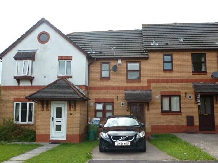 2 Bedroom Property To Rent In Cwrt Yr Garth, Manor Chase, Gwaun Miskin, CF38