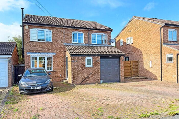 4 Bedroom Detached House For Sale In Tennyson Avenue, Harrogate, HG1
