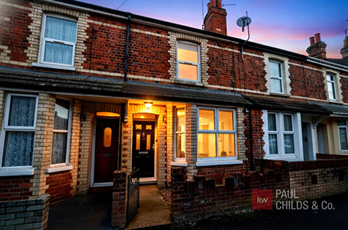 3 Bedroom Terraced House For Sale In Tidmarsh Street, Reading, RG30