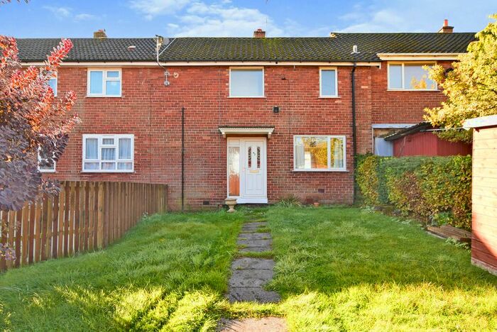 2 Bedroom Terraced House To Rent In Hulley Road, Macclesfield, Cheshire, SK10