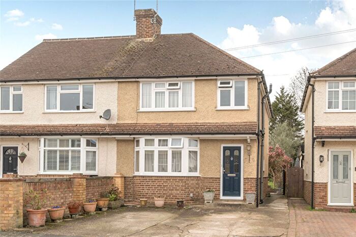 3 Bedroom Semi Detached House For Sale In Addlestone, Surrey, KT15