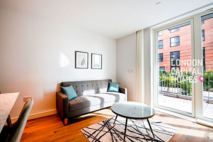 1 Bedroom Flat To Rent In Iris House, Cedrus Avenue, Southall, UB1