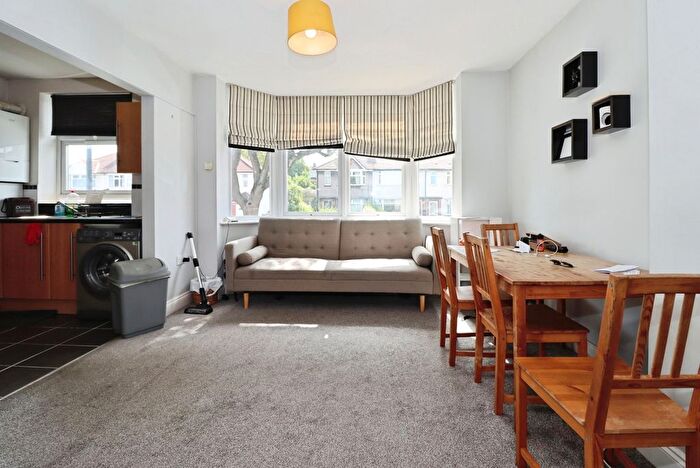 1 Bedroom Flat For Sale In Southmead Road, Bristol, Avon, BS10
