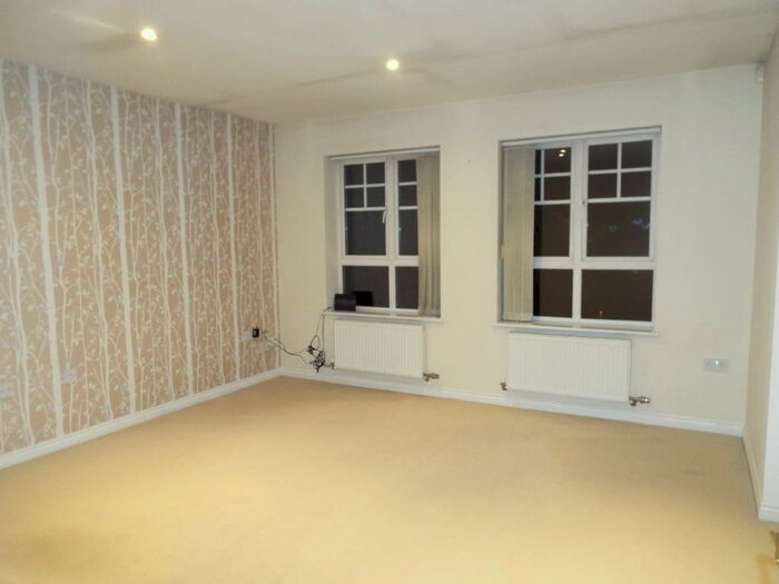 2 Bedroom Apartment To Rent In Sheridan Way, Sherwood, NG5