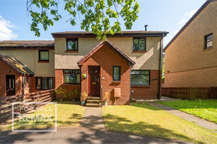 2 Bedroom Terraced House For Sale In Bishops Park, Mid Calder, EH53