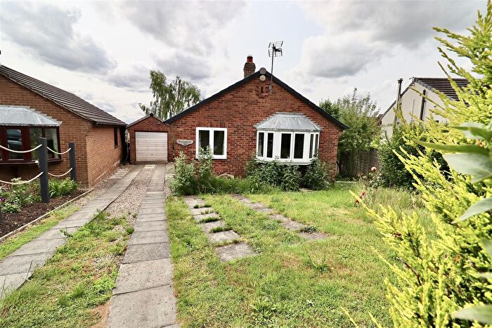 3 Bedroom Detached Bungalow For Sale In St. Helens Road, Pocklington, York, YO42