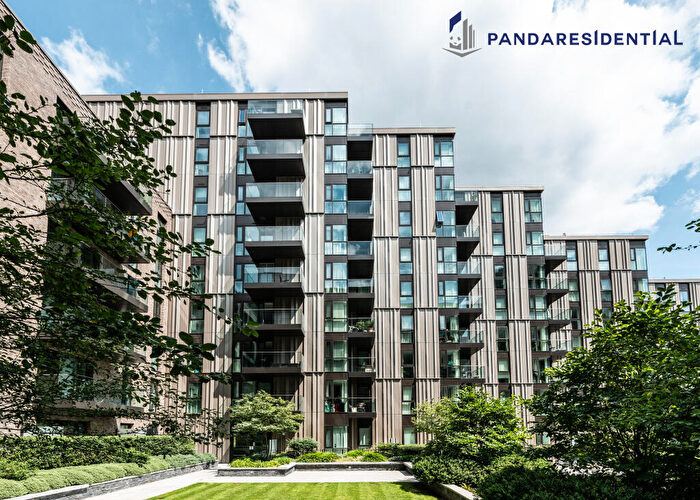 2 Bedroom Flat For Sale In Hartingtons Court, Coster Avenue, Hackney, London, N4