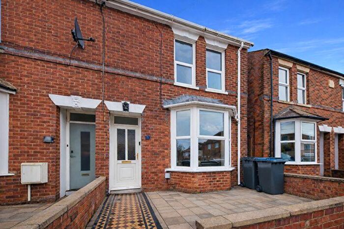 4 Bedroom Terraced House To Rent In Heaton Road, Canterbury, CT1