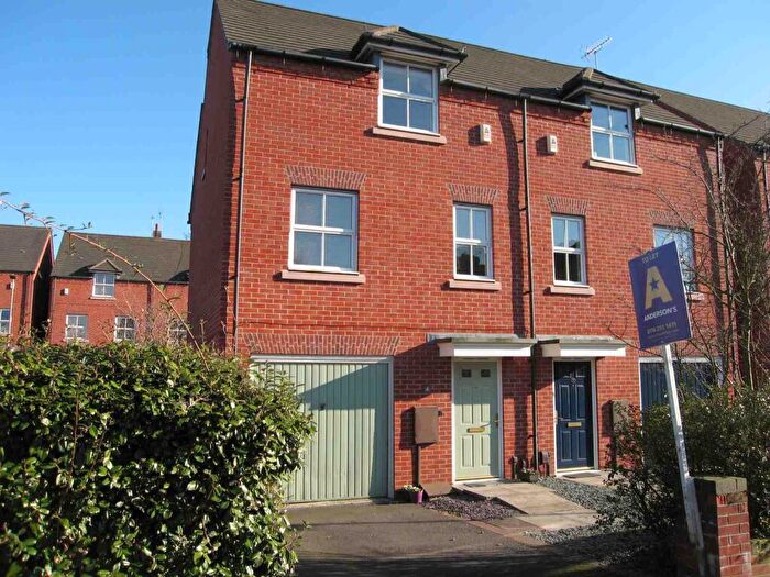 3 Bedroom Semi Detached House To Rent In Stoneygate, Goldhill Road, LE2