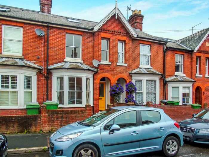 3 Bedroom Terraced House To Rent In Fairfield Road, Winchester, SO22