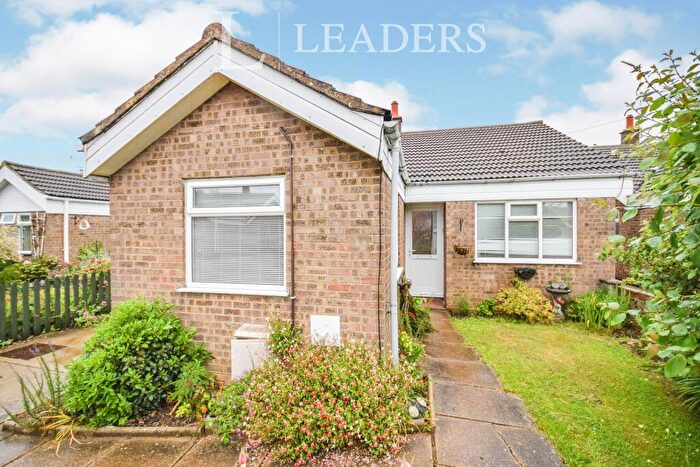 2 Bedroom Detached House To Rent In Cranesbill Road, Lowestoft, NR33