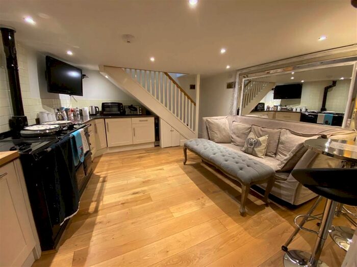 1 Bedroom Barn Conversion To Rent In Palmerston Street, Bollington, Cheshire SK10