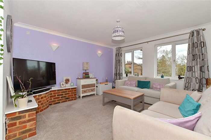 1 Bedroom Maisonette For Sale In St. John's Crescent, Broadbridge Heath, Horsham, West Sussex, RH12