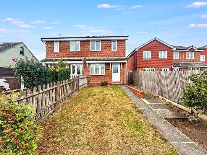 3 Bedroom Semi-Detached House For Sale In Friday Street, Eastbourne, BN23