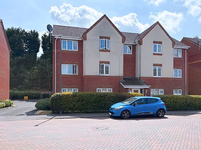 2 Bedroom Flat For Sale In Unitt Drive, Cradley Heath, B64