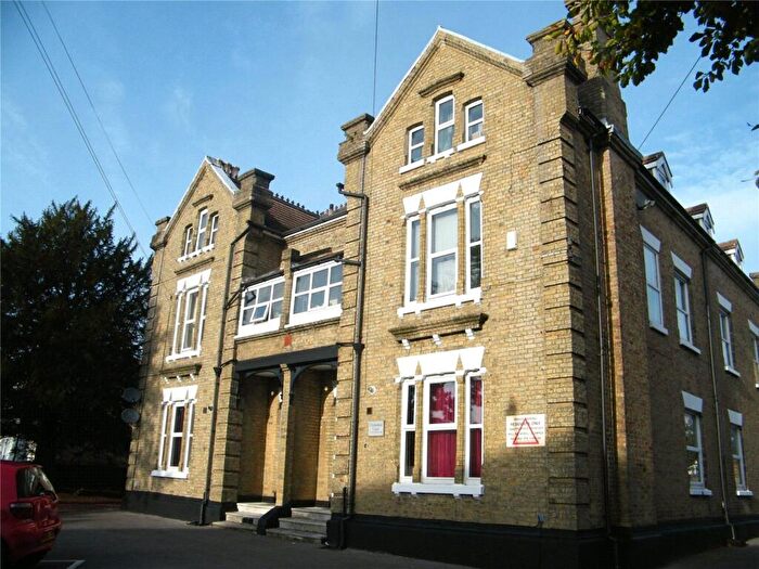 3 Bedroom Flat To Rent In Westridge Road, Southampton, Hampshire, SO17