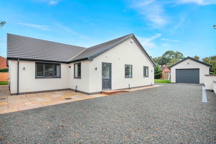 3 Bedroom Detached Bungalow For Sale In Greenside, Rampton, Retford, DN22