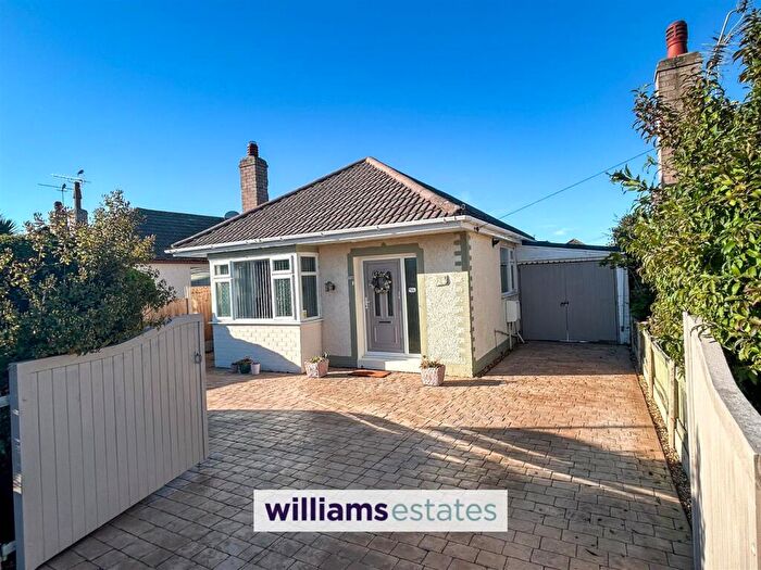 2 Bedroom Detached Bungalow For Sale In Salisbury Drive, Prestatyn, LL19