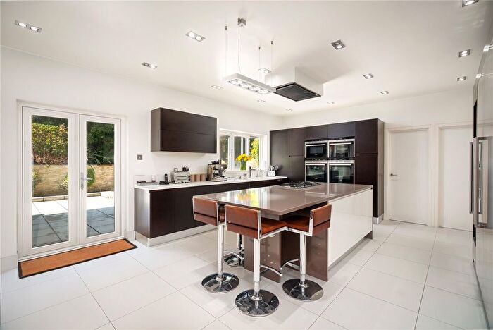 4 Bedroom Detached House For Sale In Pagitts Grove, Hadley Wood, Barnet, London, EN4