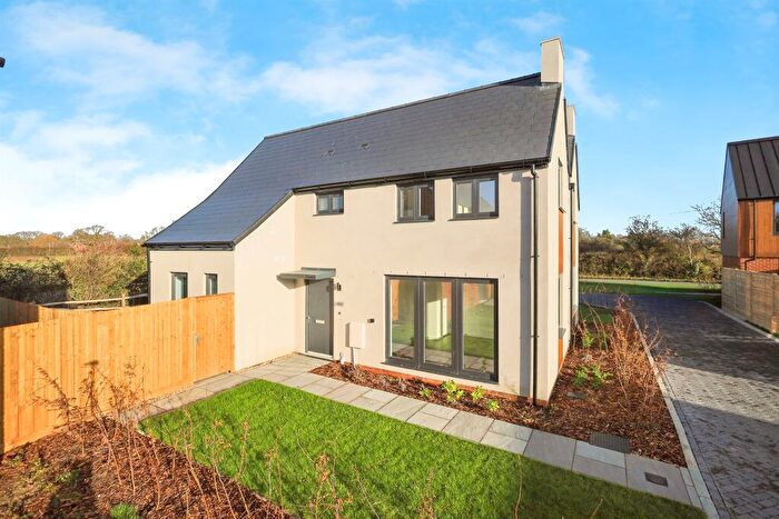 2 Bedroom Semi-Detached House For Sale In The Paddock, Upper Dicker, Hailsham, BN27