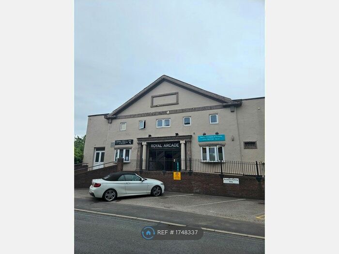 1 Bedroom Flat To Rent In Chester Road, Neston, CH64