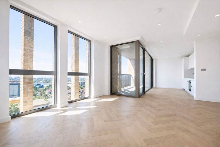 2 Bedroom Flat To Rent In Mentor House, Oberman Road, Dollis Hill, NW10