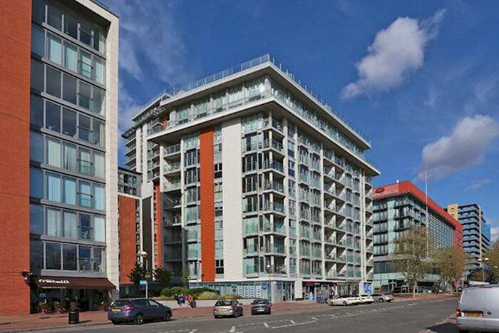 2 Bedroom Apartment To Rent In Oxygen Building, Western Gateway, Royal Victoria, Canary Wharf, E16