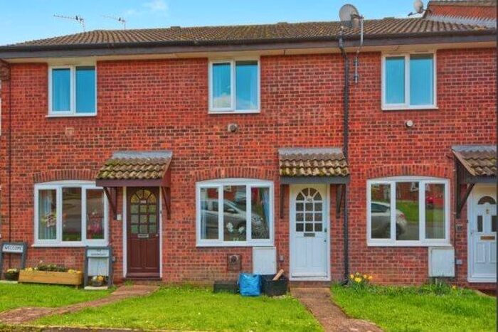 2 Bedroom Property To Rent In Queensway, Taunton, TA1