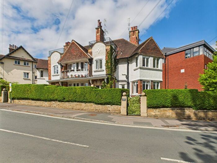 2 Bedroom Flat To Rent In Springfield Avenue, Harrogate, HG1