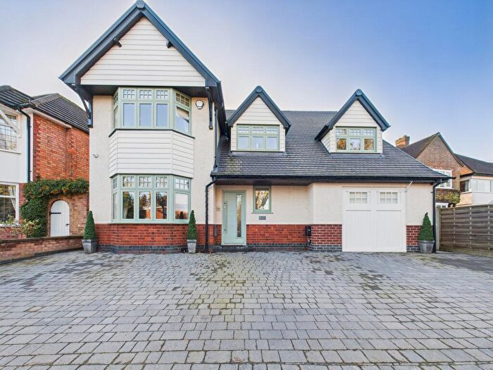 5 Bedroom Detached House For Sale In Bradgate Road, Hinckley, LE10