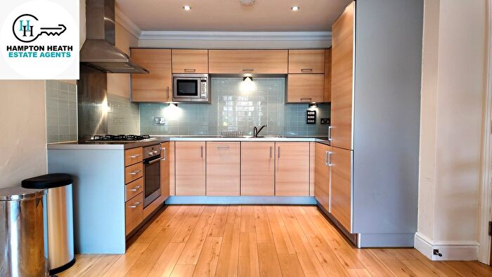 2 Bedroom Flat To Rent In Albany Place, Egham, TW20