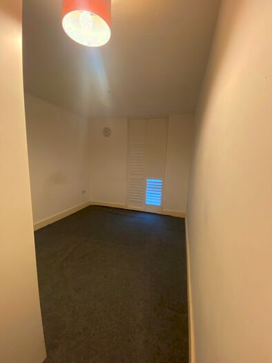 2 Bedroom Flat For Sale In Park Road, Beckenham, BR3