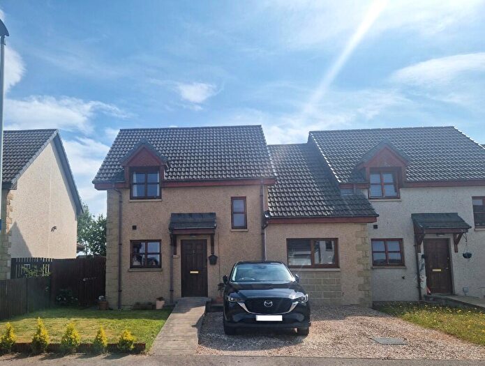 4 Bedroom Semi-Detached House For Sale In Fogwatt Lane, Elgin, Moray, IV30